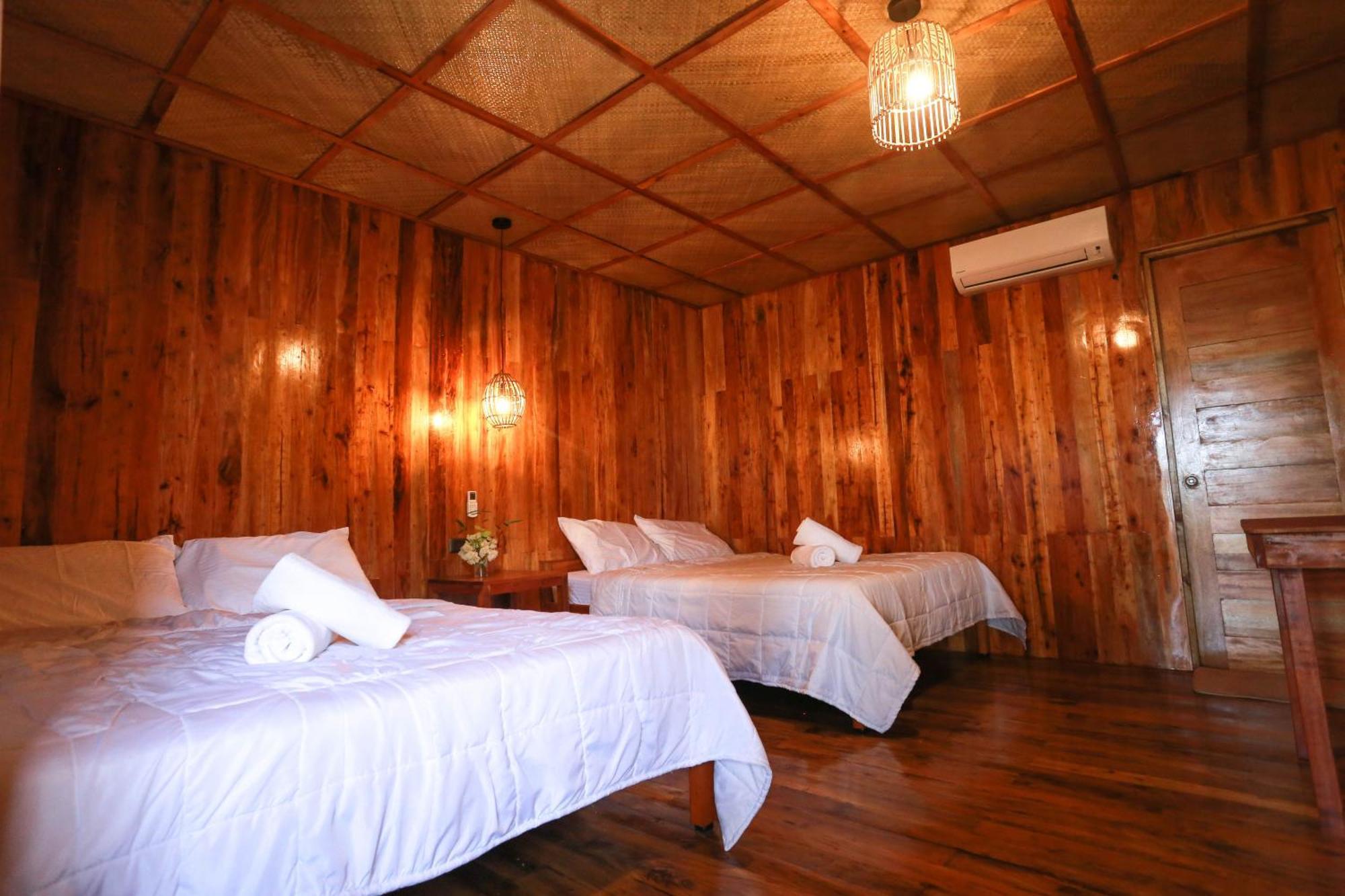 Marika Resort Badian Esterno foto